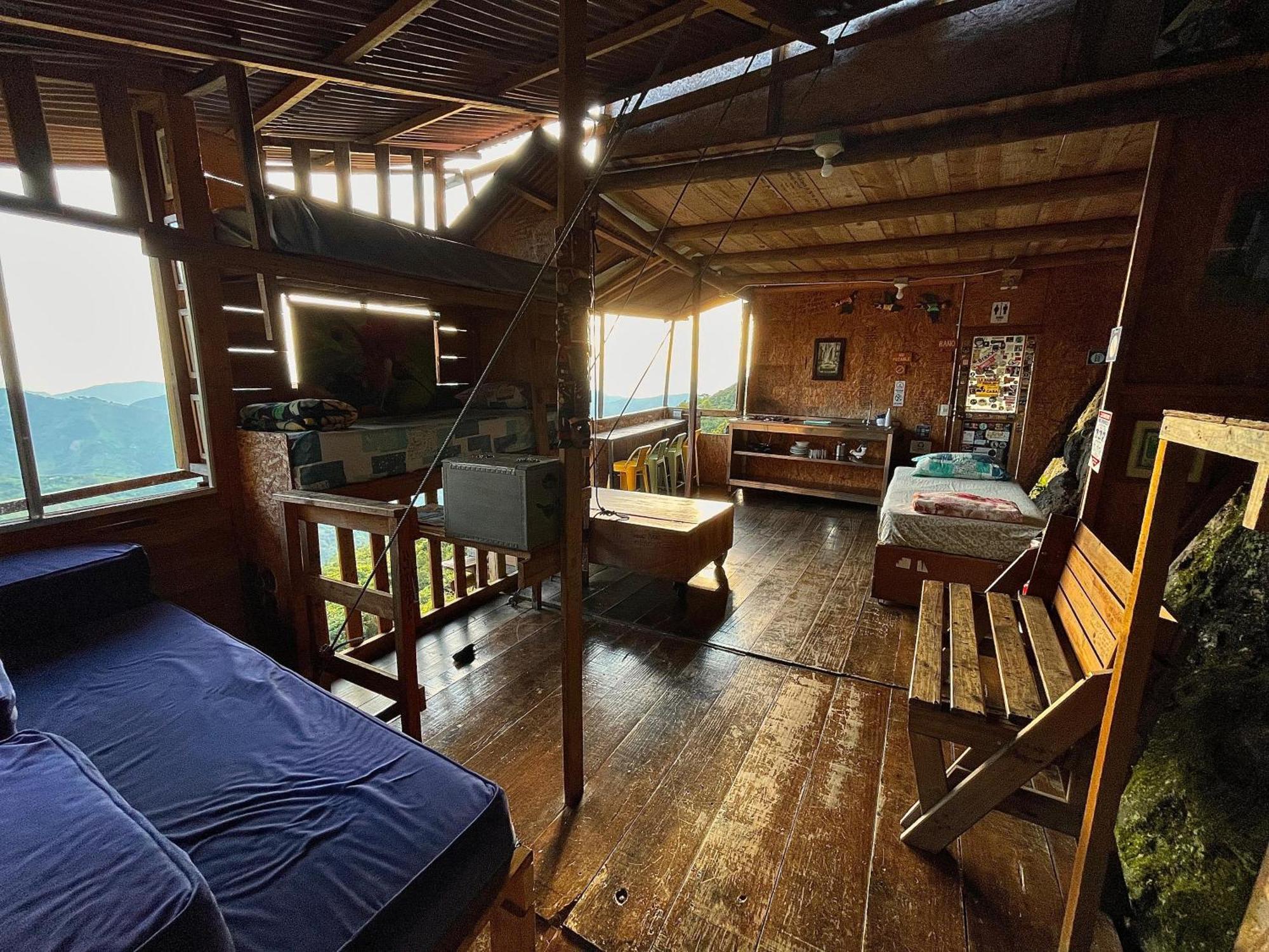 La Casa En El Aire - * Abejorral